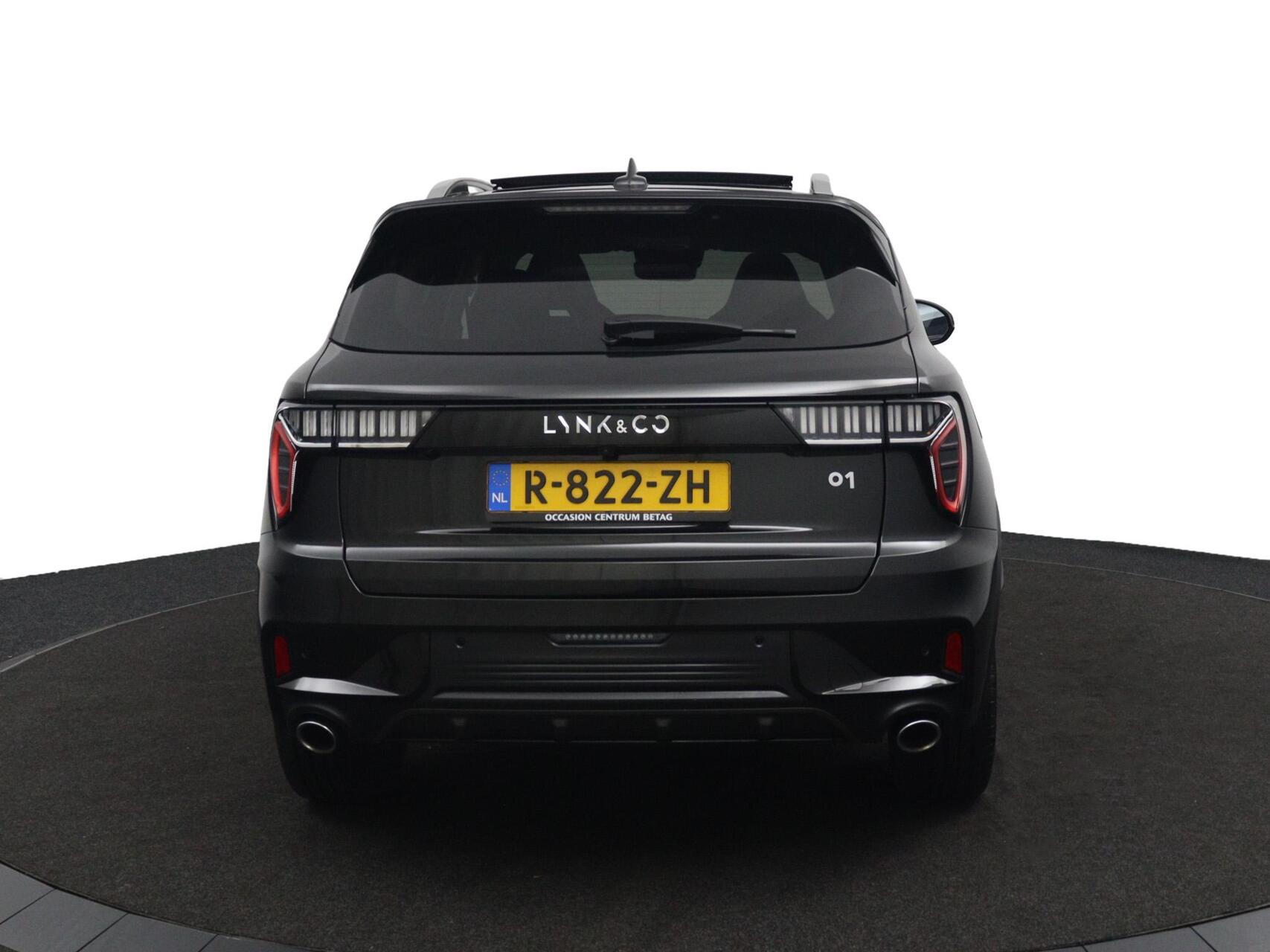 Foto van Lynk&co LYNK & Co 01
