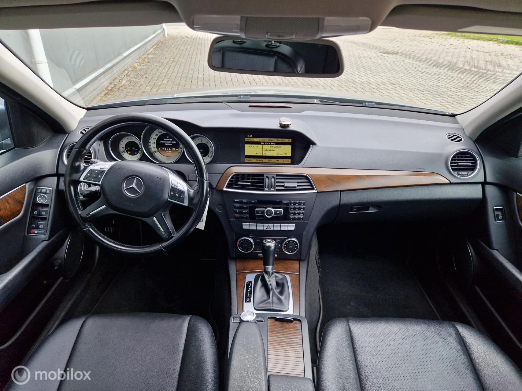 Foto van Mercedes-Benz C 180