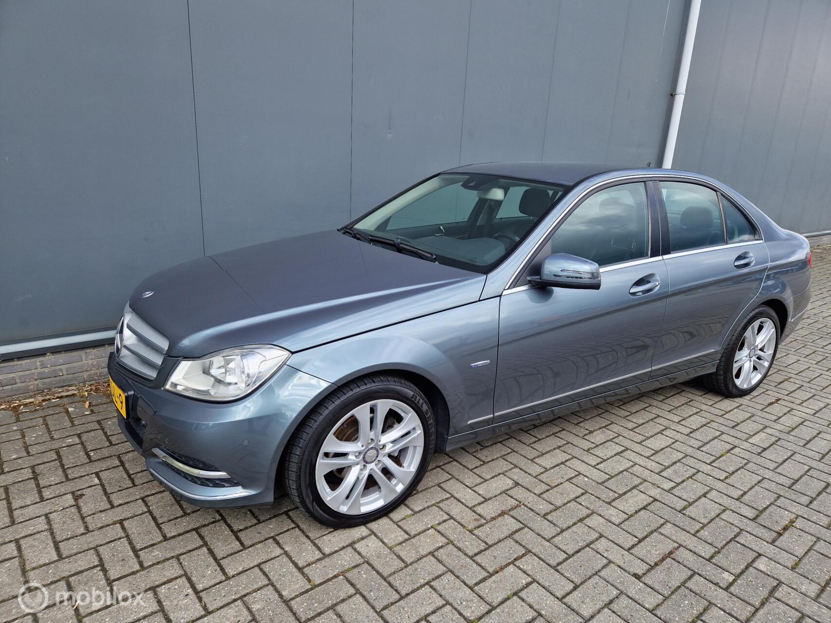 Foto van Mercedes-Benz C 180