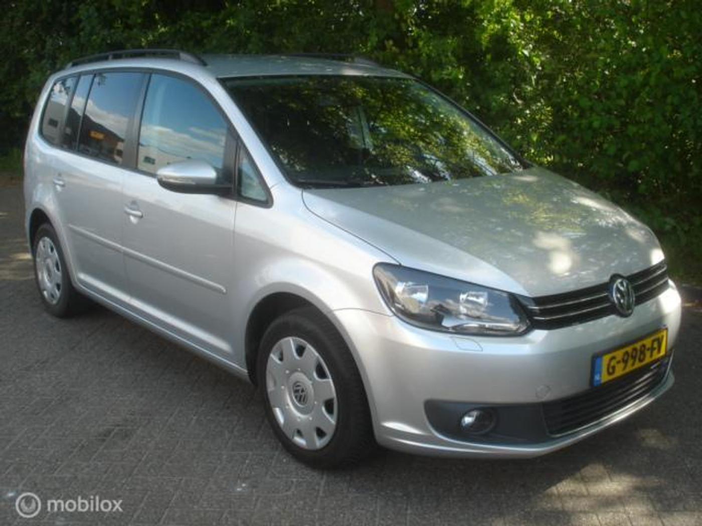 Volkswagen Touran 1.6 TDI Comfortline BlueMotion 2015 - voorkant