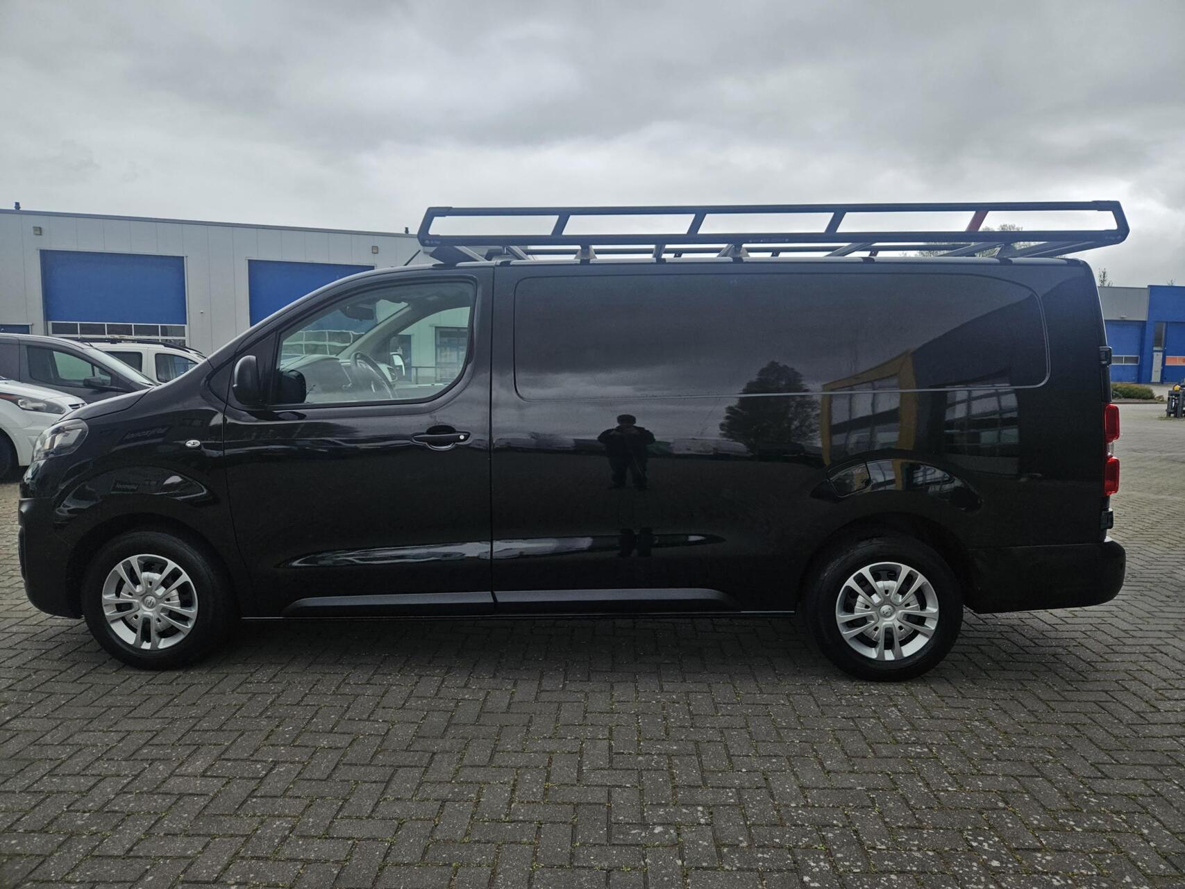 Foto van Opel Vivaro