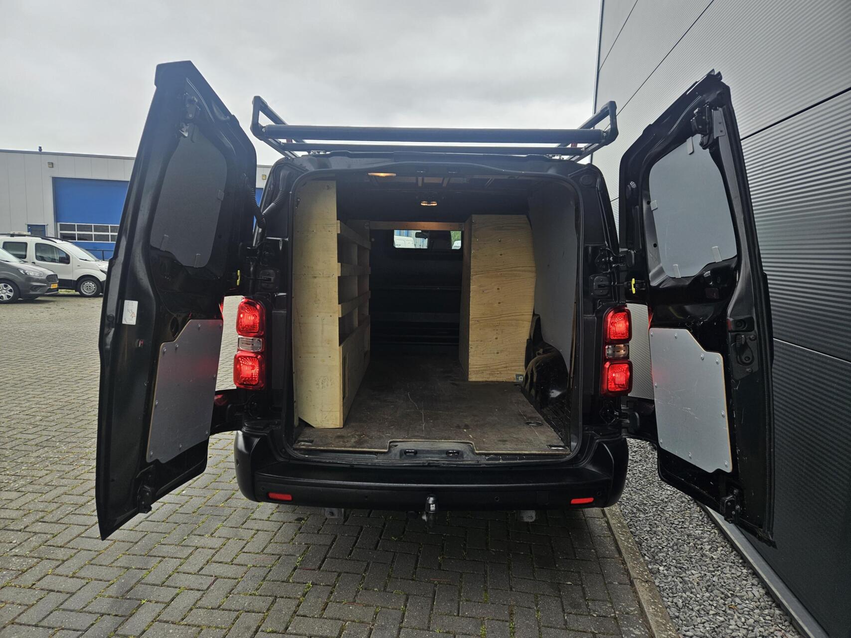 Foto van Opel Vivaro