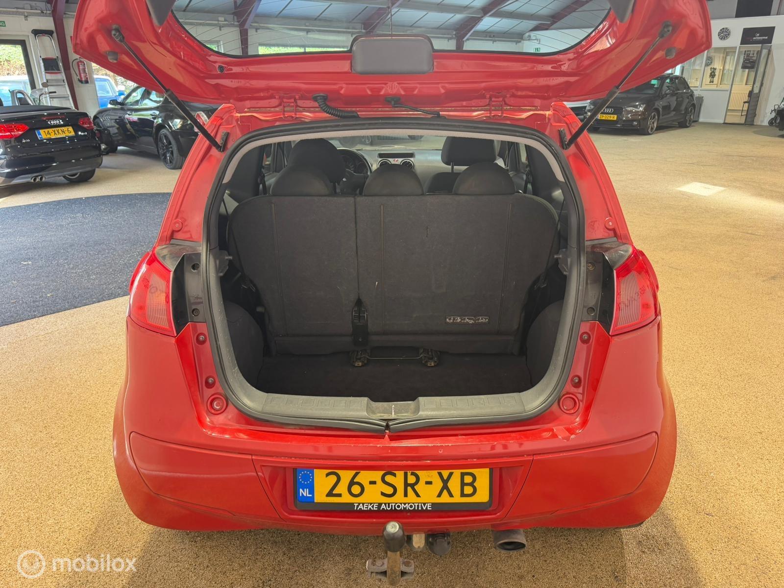 Foto van Mitsubishi Mitsubishi Colt