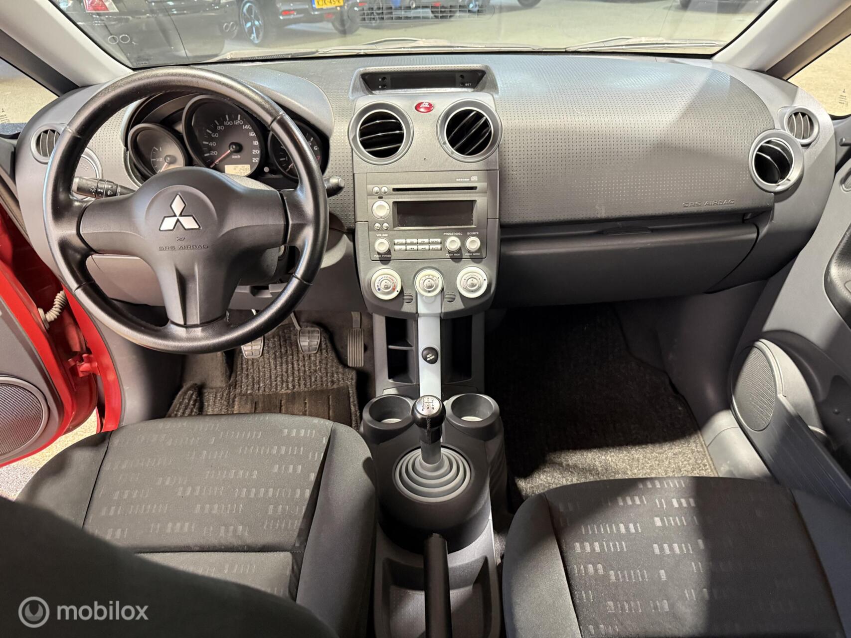 Foto van Mitsubishi Mitsubishi Colt