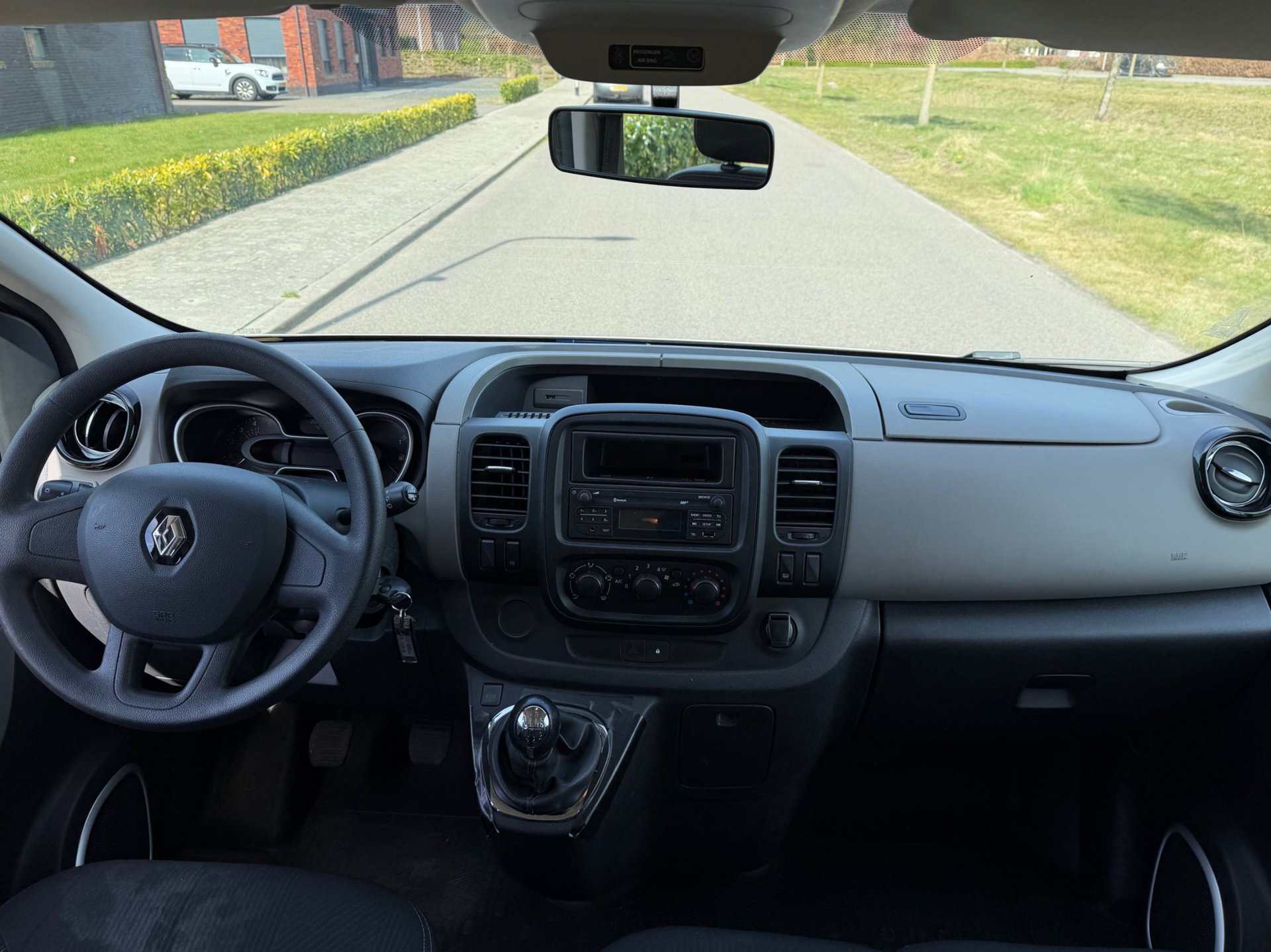 Foto van Renault Trafic Passenger