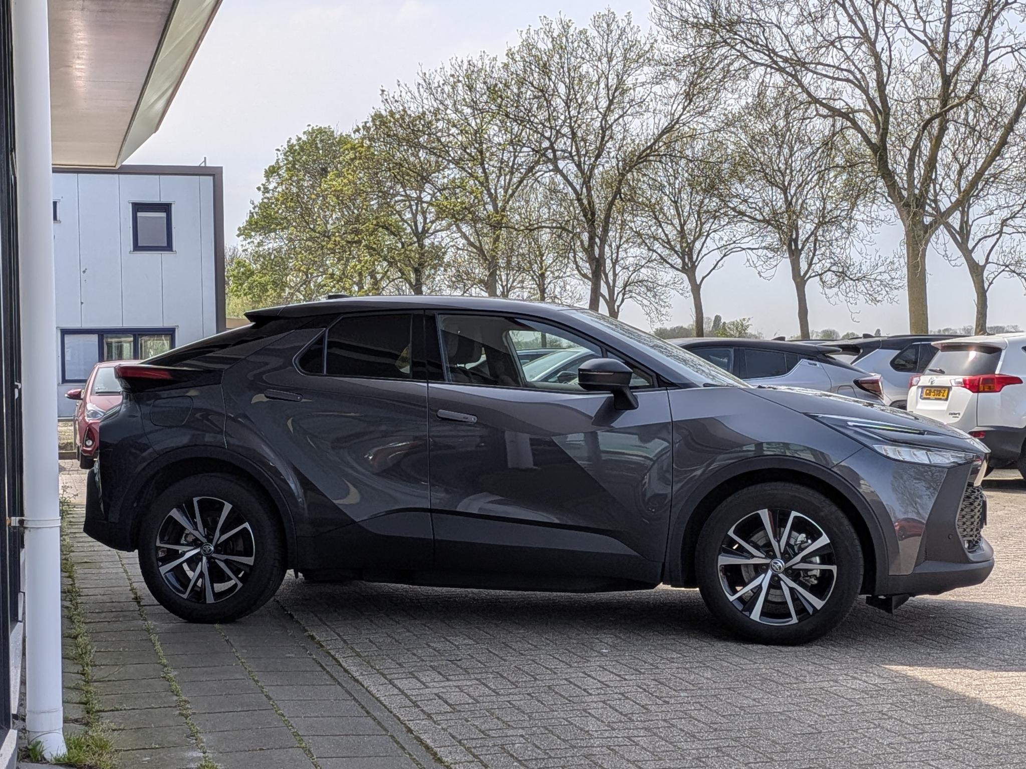 Foto van Toyota Toyota C-hr