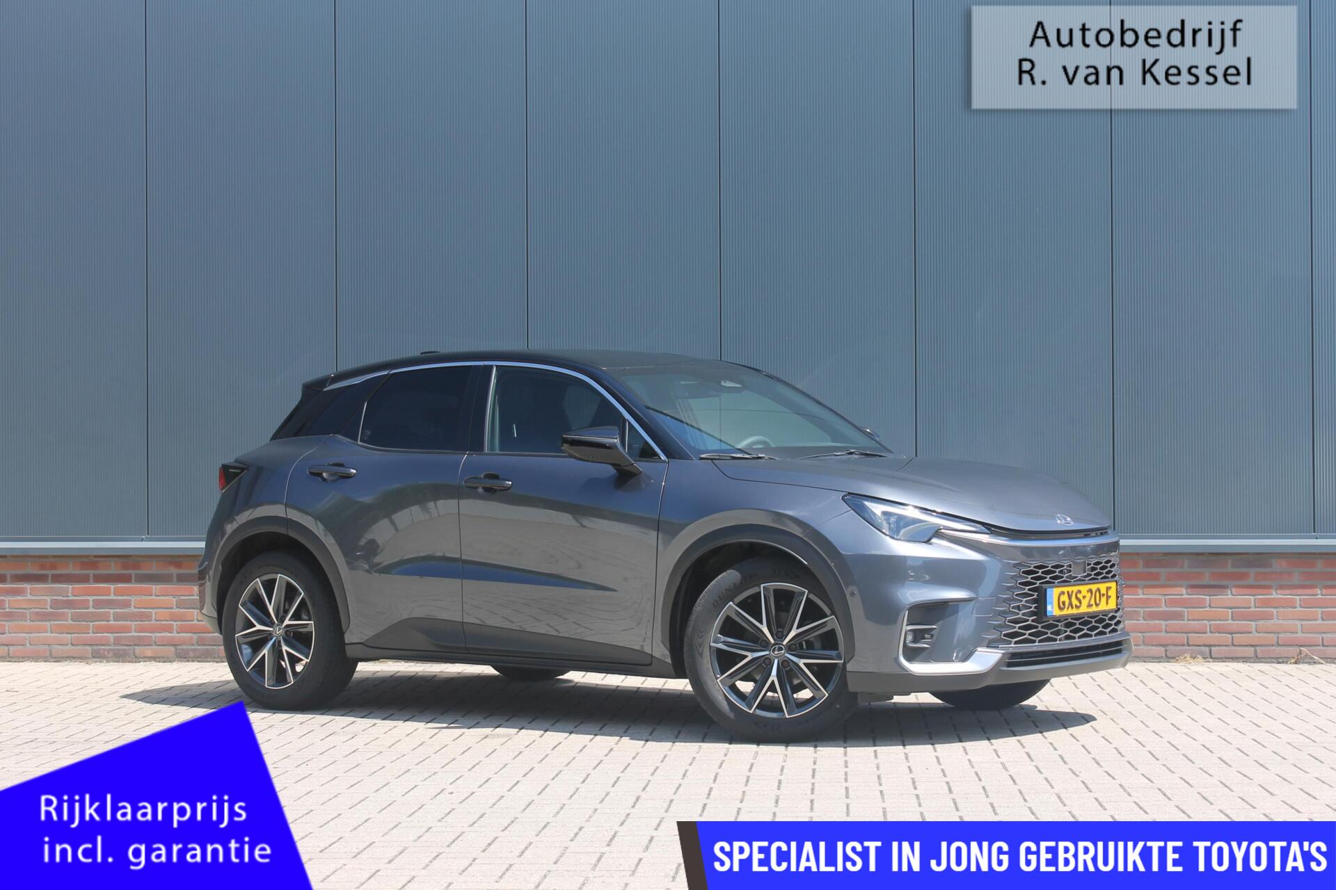 Foto van LEXUS LEXUS LBX