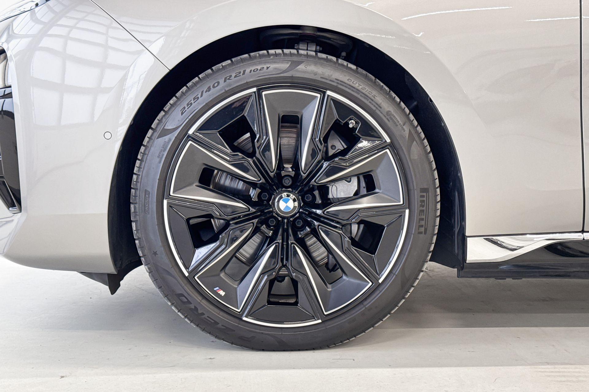 Foto van BMW I7 Xdrive60