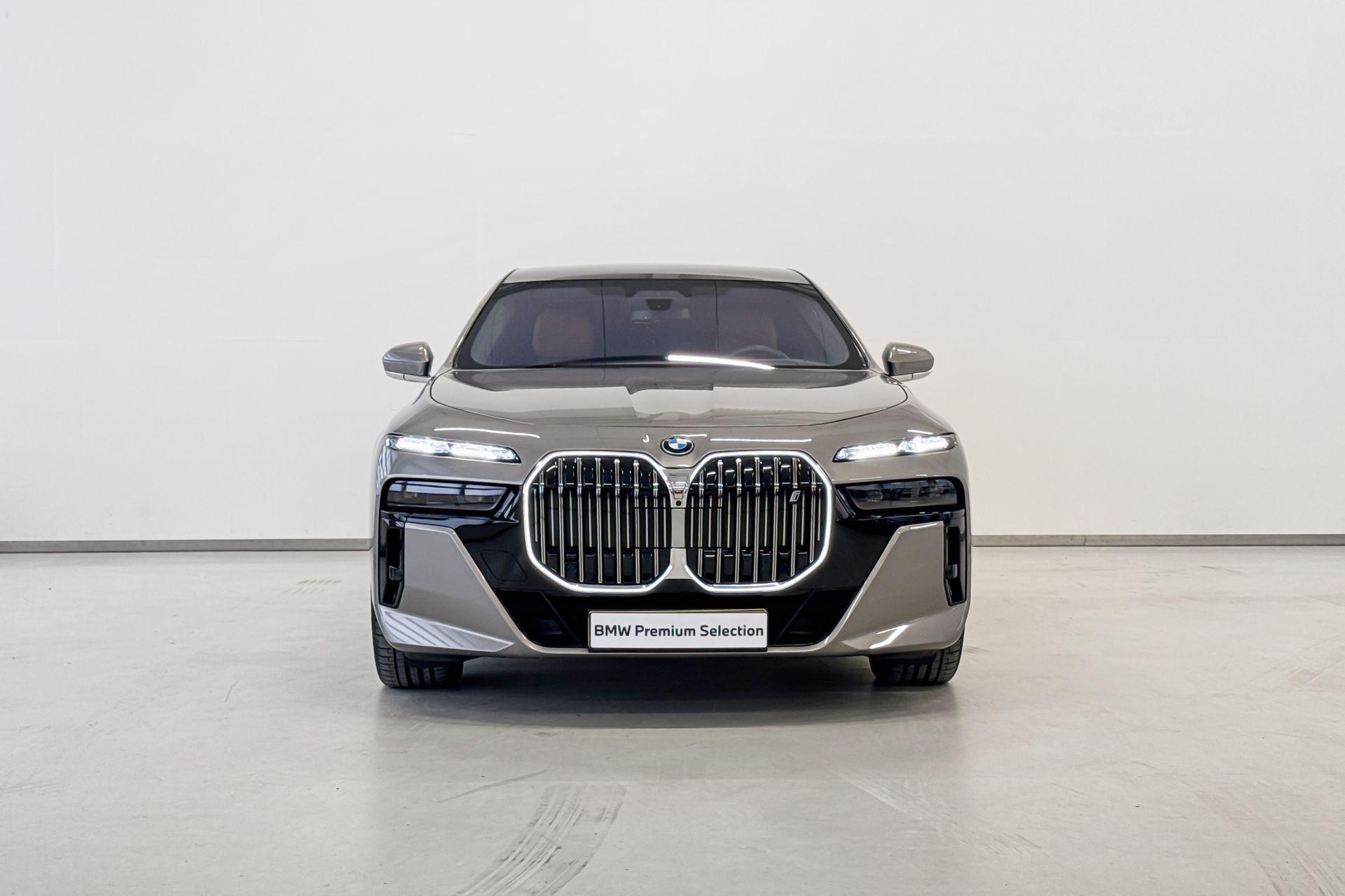 Foto van BMW I7 Xdrive60