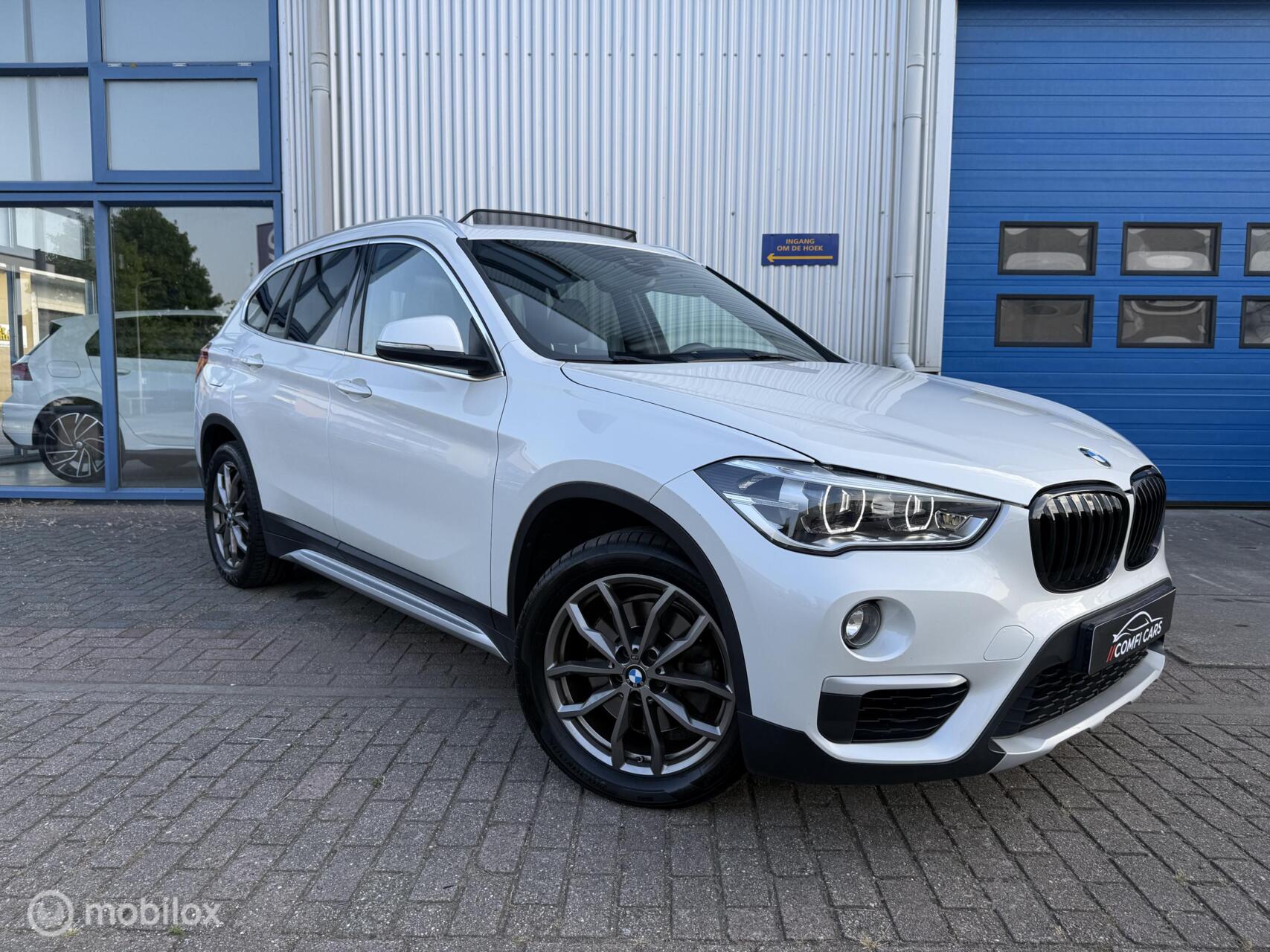 Foto van BMW X1 Sdrive20i
