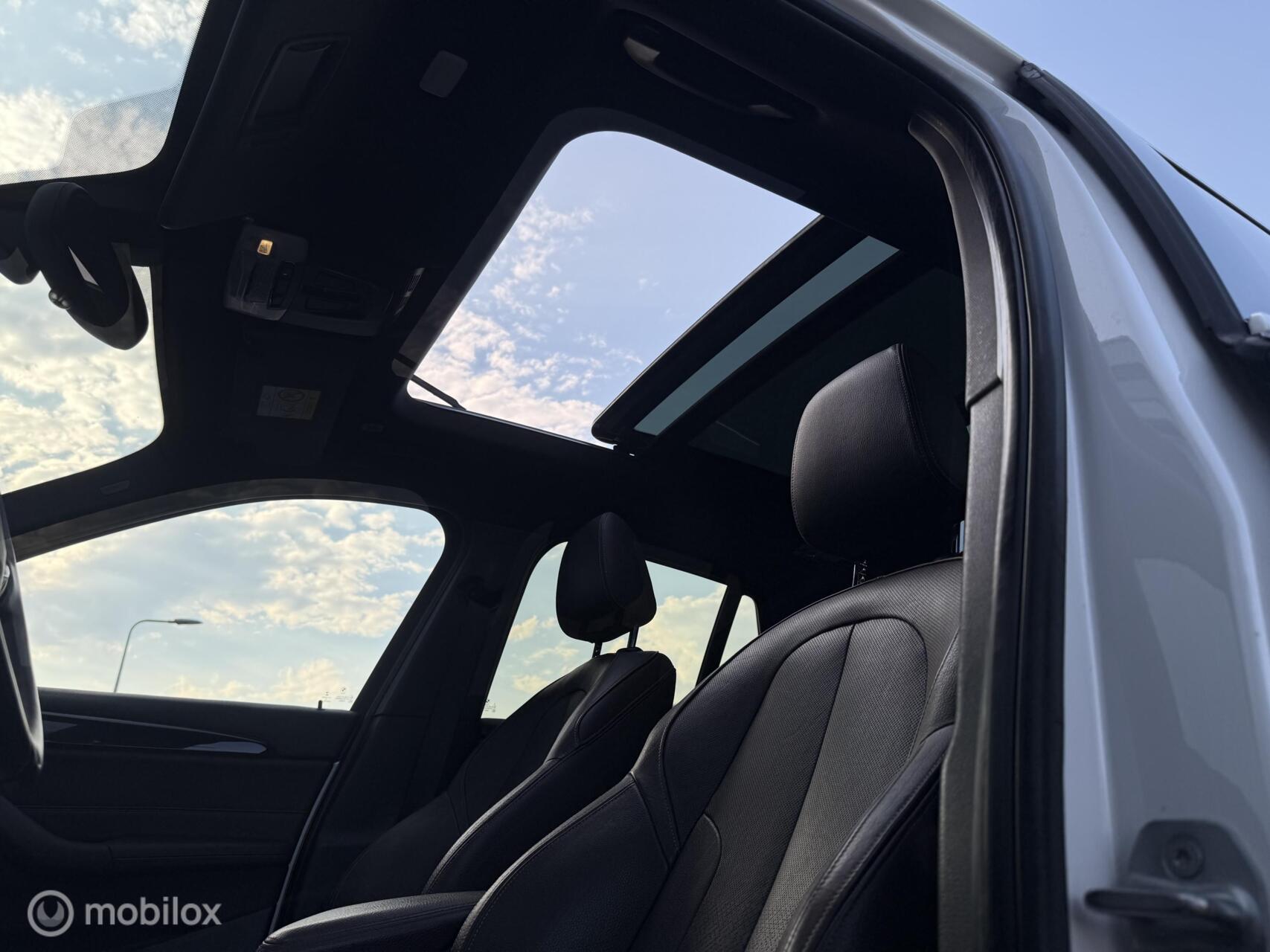 Foto van BMW X1 Sdrive20i