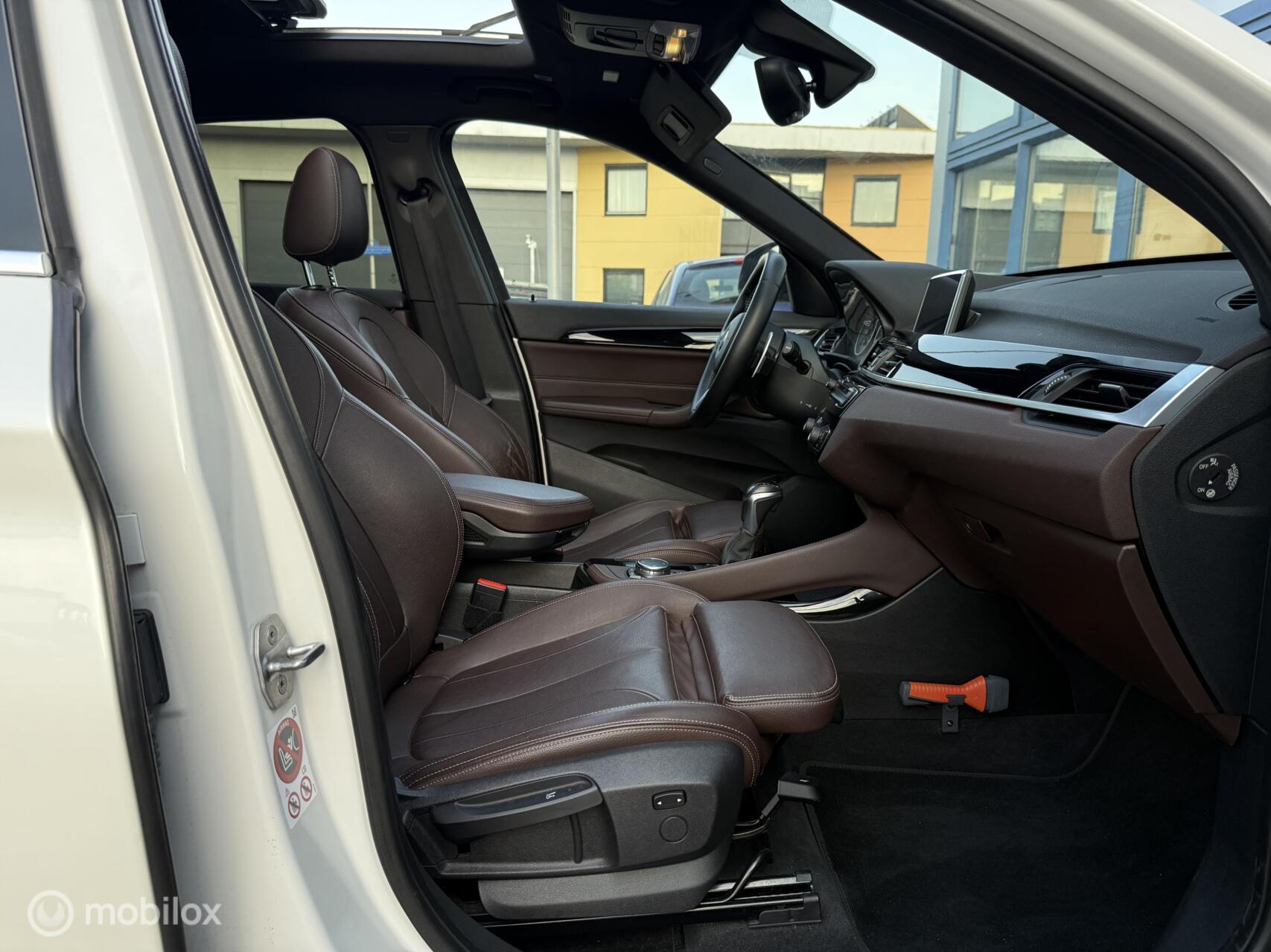 Foto van BMW X1 Sdrive20i
