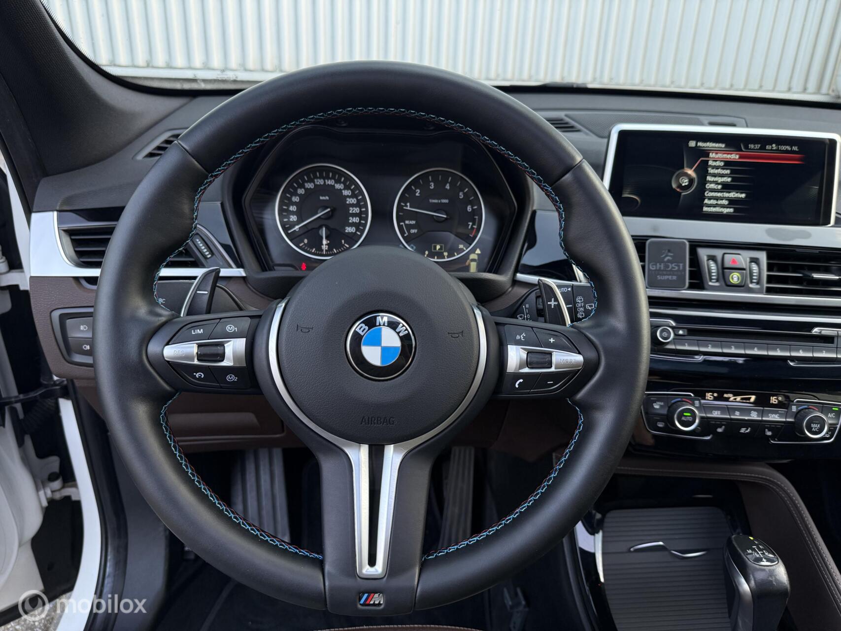Foto van BMW X1 Sdrive20i