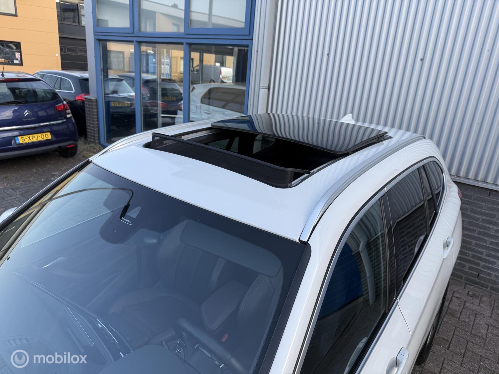 Foto van BMW X1 Sdrive20i