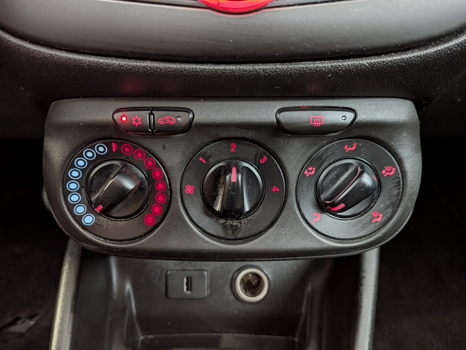 Foto van Opel Corsa-e