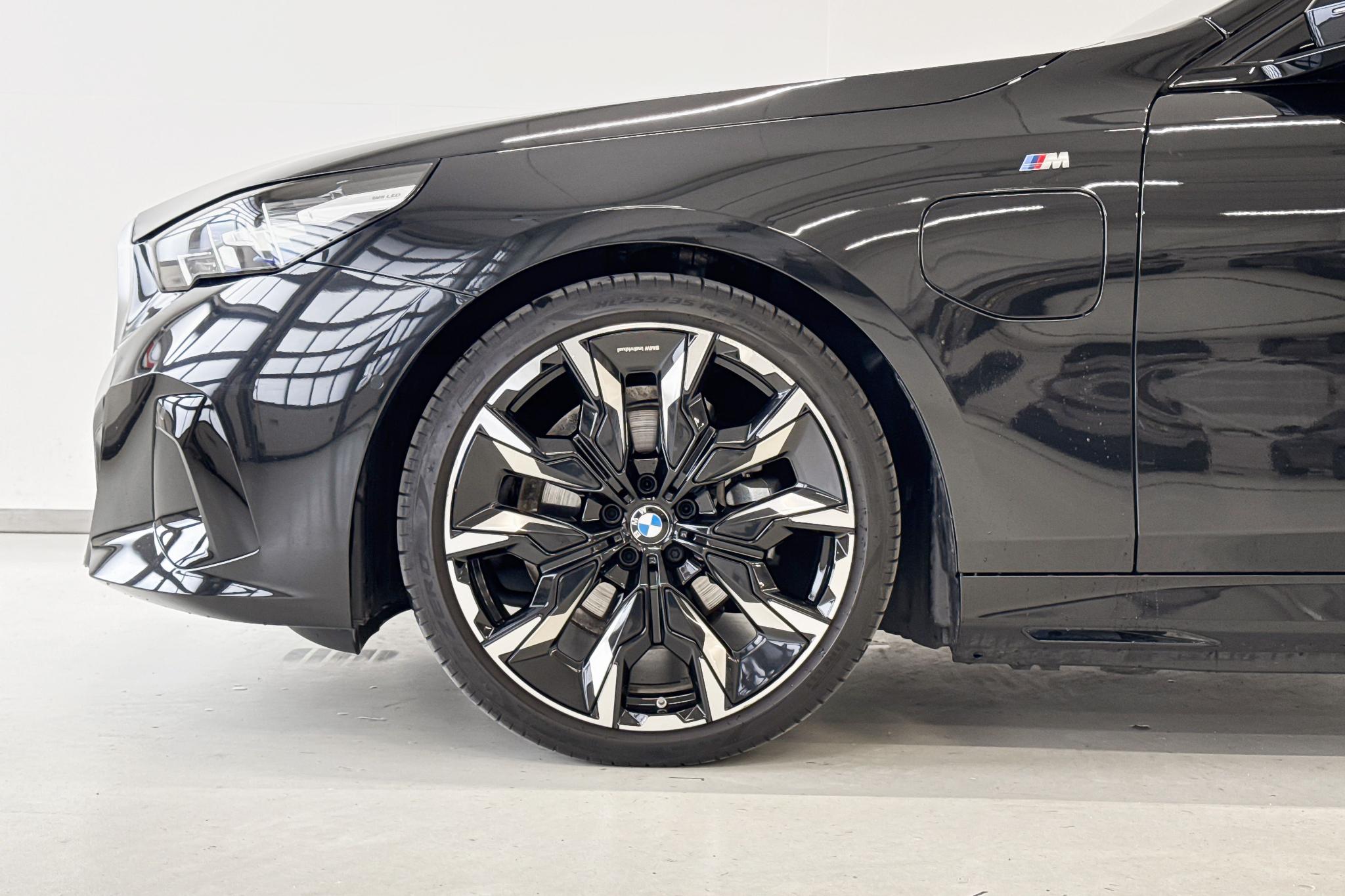 Foto van BMW 530e