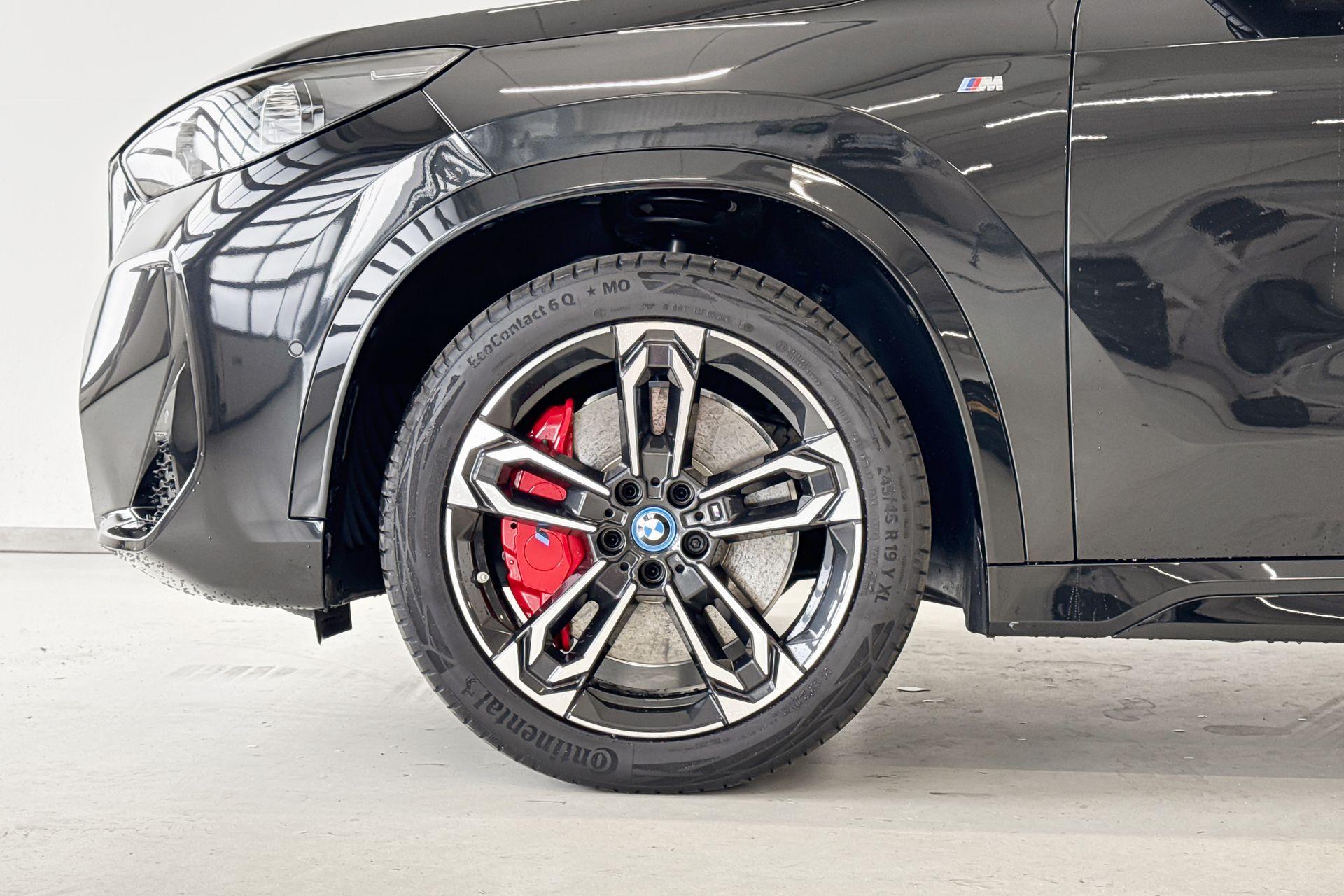Foto van BMW Ix1 Edrive20