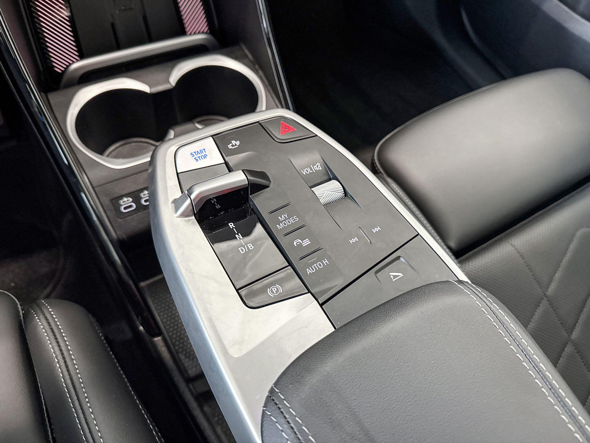 Foto van BMW Ix1 Edrive20