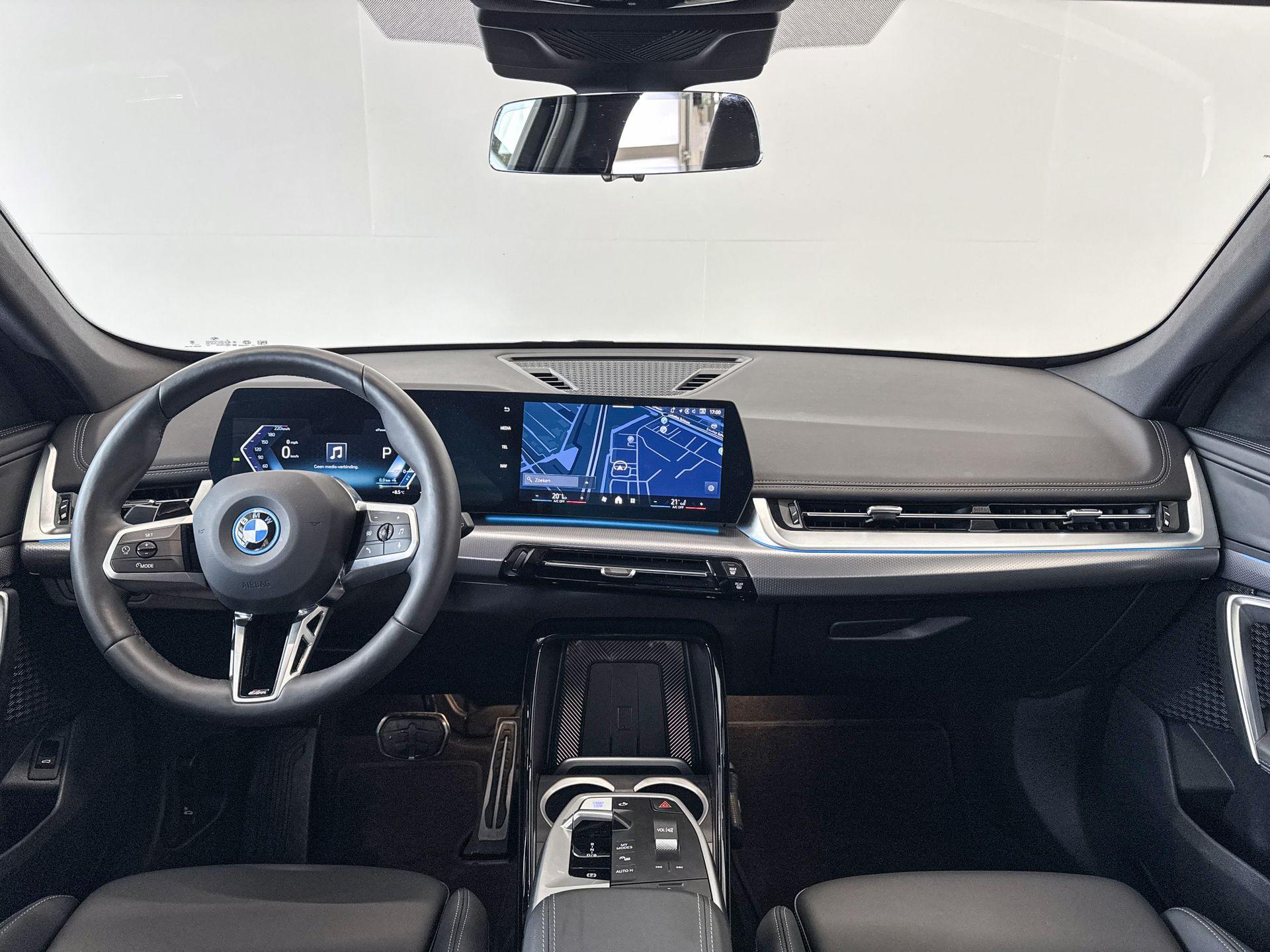 Foto van BMW Ix1 Edrive20