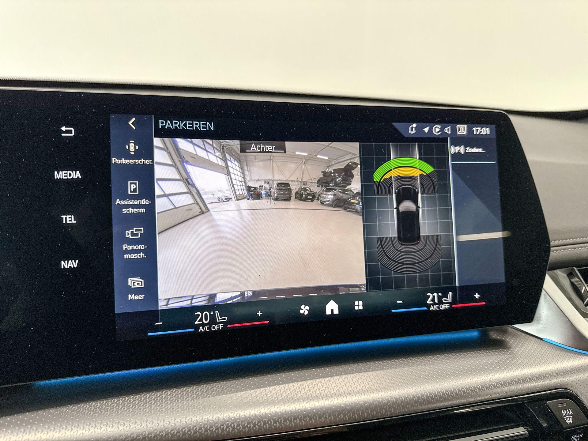 Foto van BMW Ix1 Edrive20
