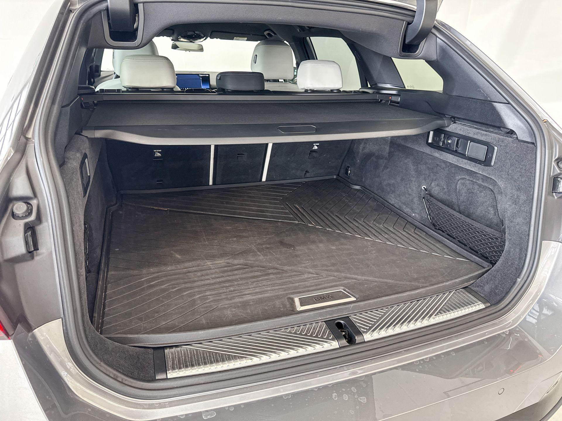 Foto van BMW 530e