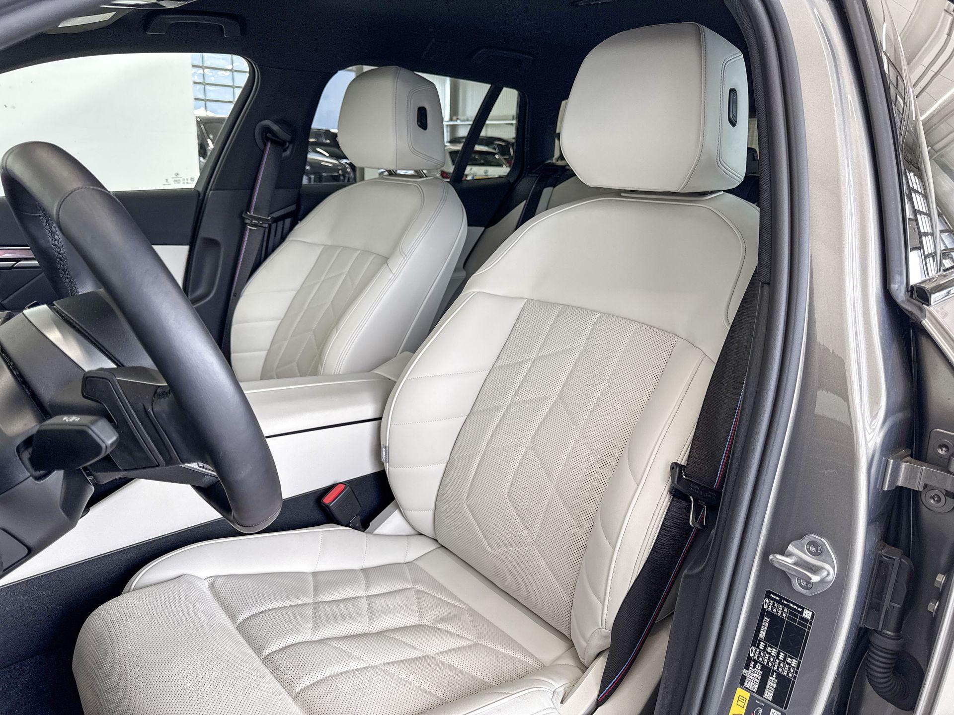 Foto van BMW 530e