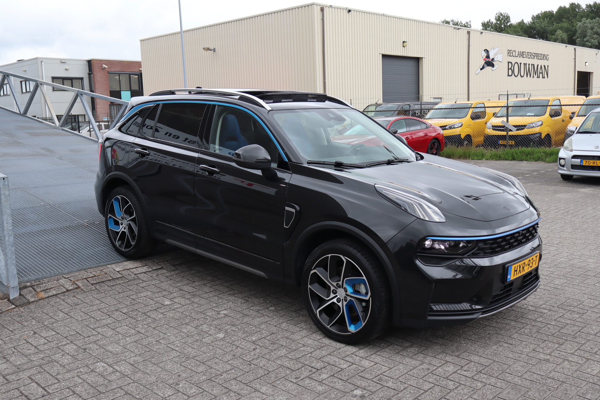 Foto van Lynk&co LYNK & Co 01