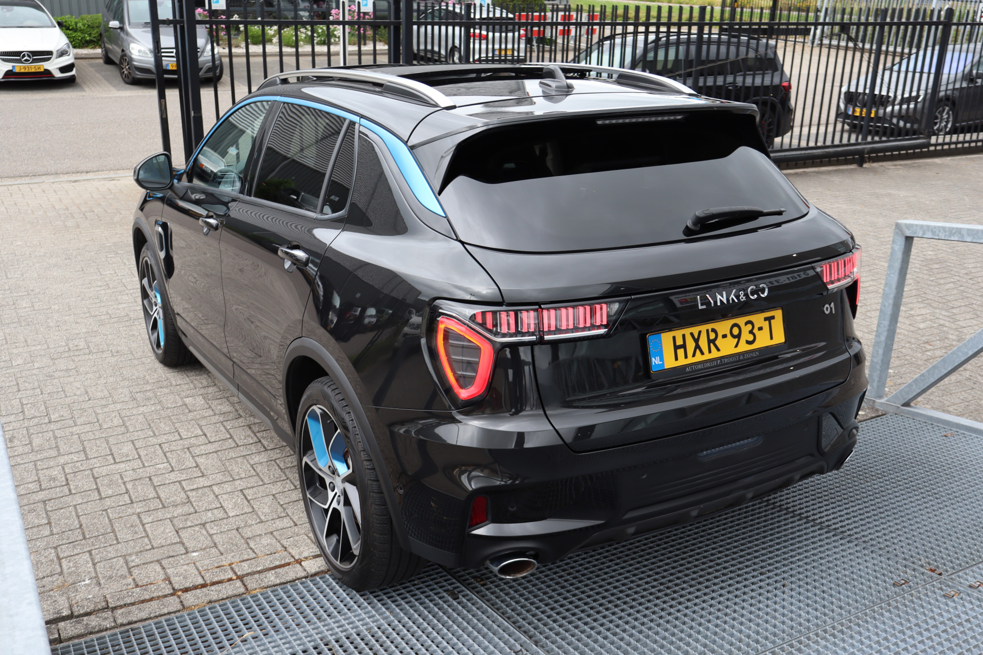 Foto van Lynk&co LYNK & Co 01