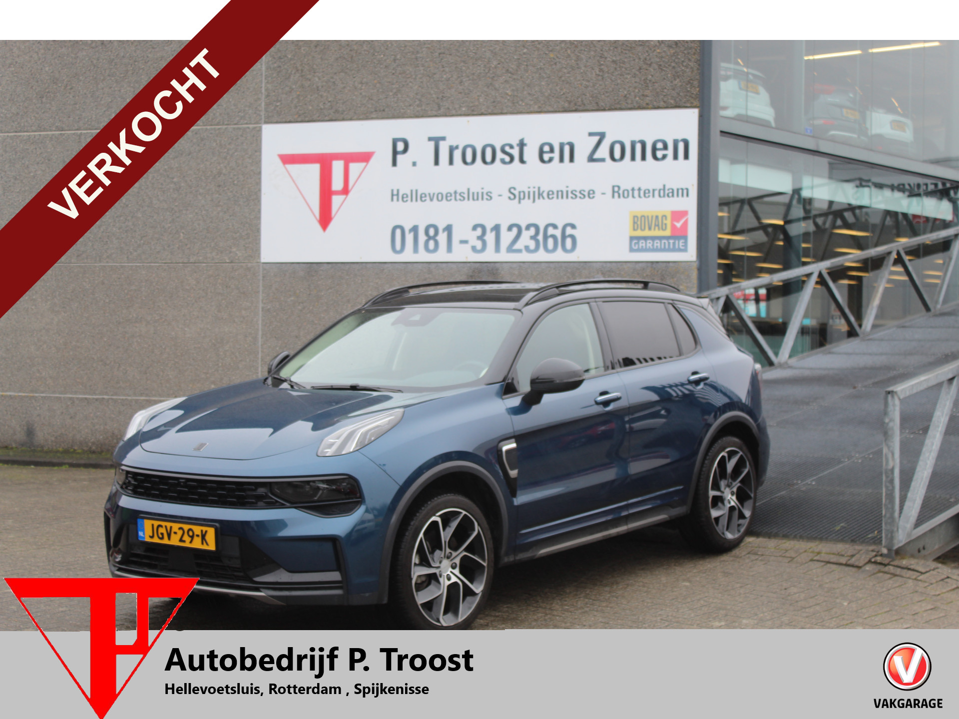 LYNK & Co 01 1.5 Night Edition Blue & Black. Panoramadak/360° Camera/Keyless/Lane assist/Adaptive cruise control/Navigatie/Apple carplay/Climate control/Stoelverwarming/Dodehoek detectie/Elektrisch sluitende achterklep/Elektrisch verstelbare stoel met geheugen/Multifu 2022 - voorkant