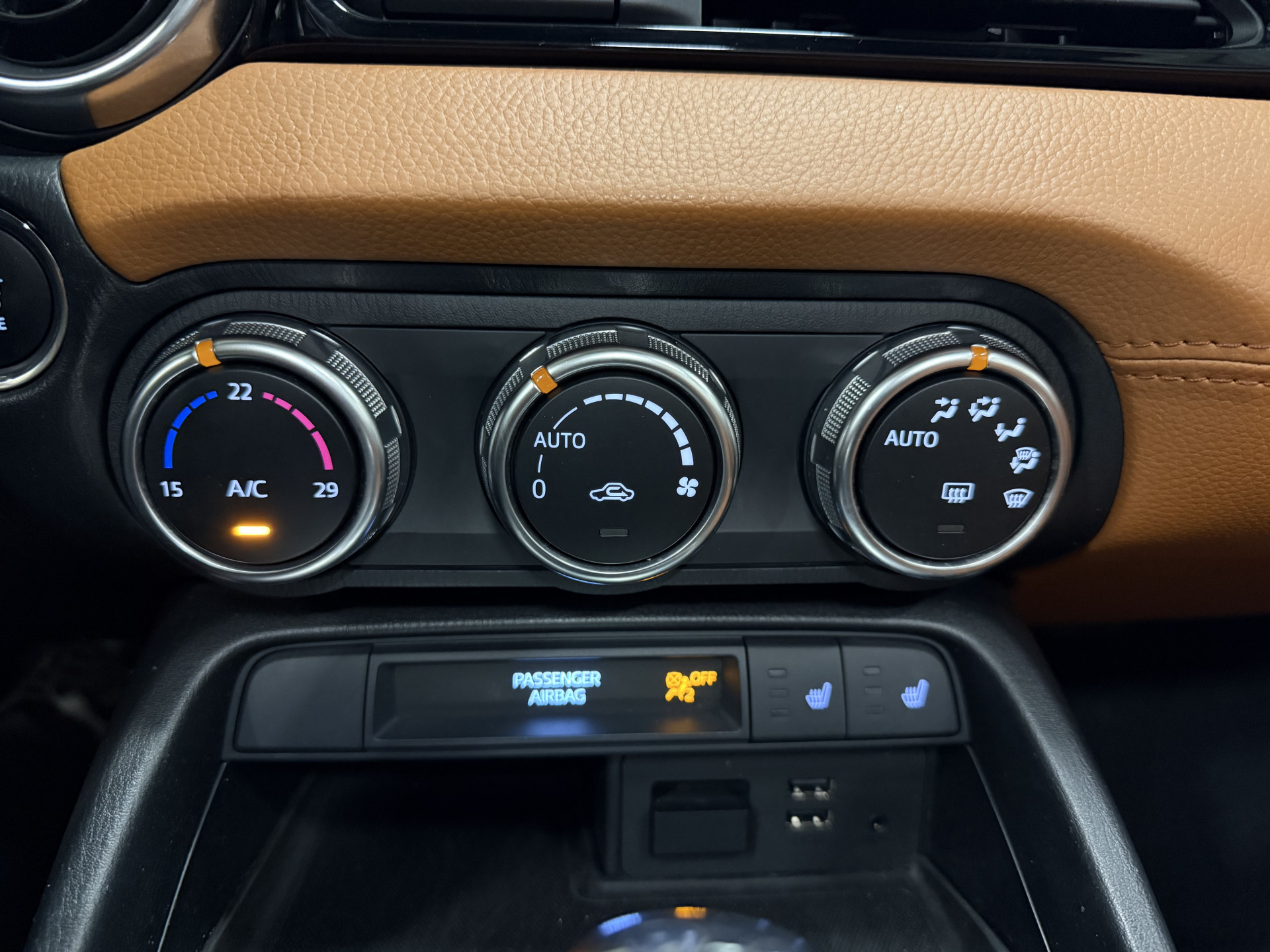 Foto van Fiat 124 Spider