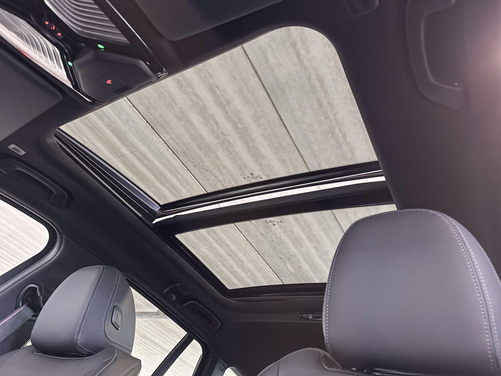 Foto van BMW 330e