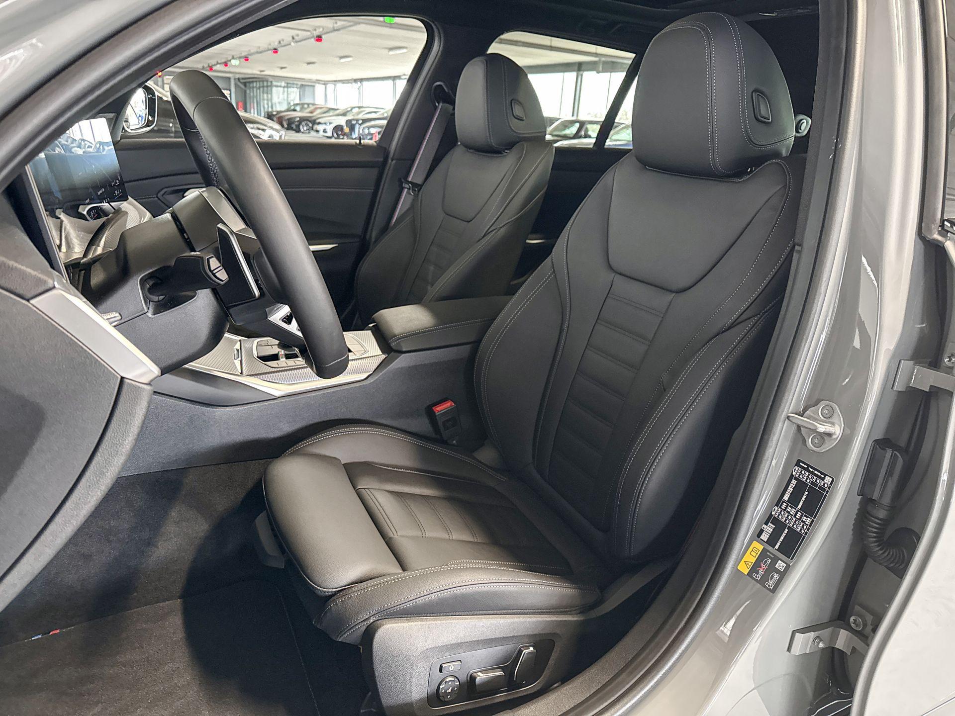 Foto van BMW 330e