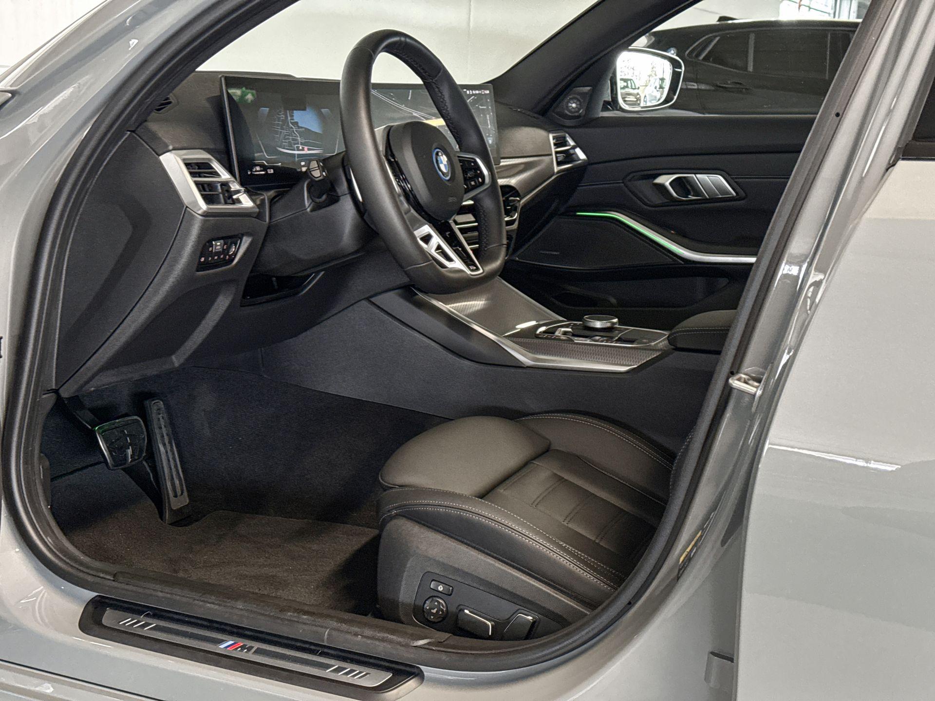 Foto van BMW 330e