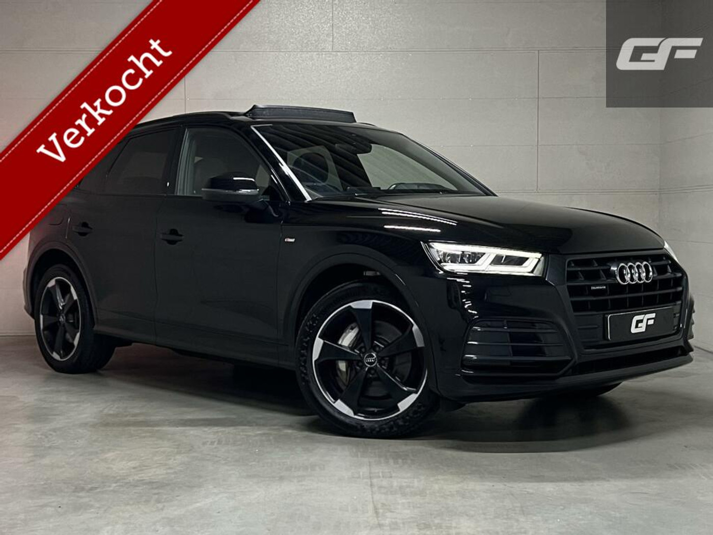 Audi Q5 50 TFSIe Quattro Black Edition S-Line Pano Sfeer Camera 2020 - voorkant