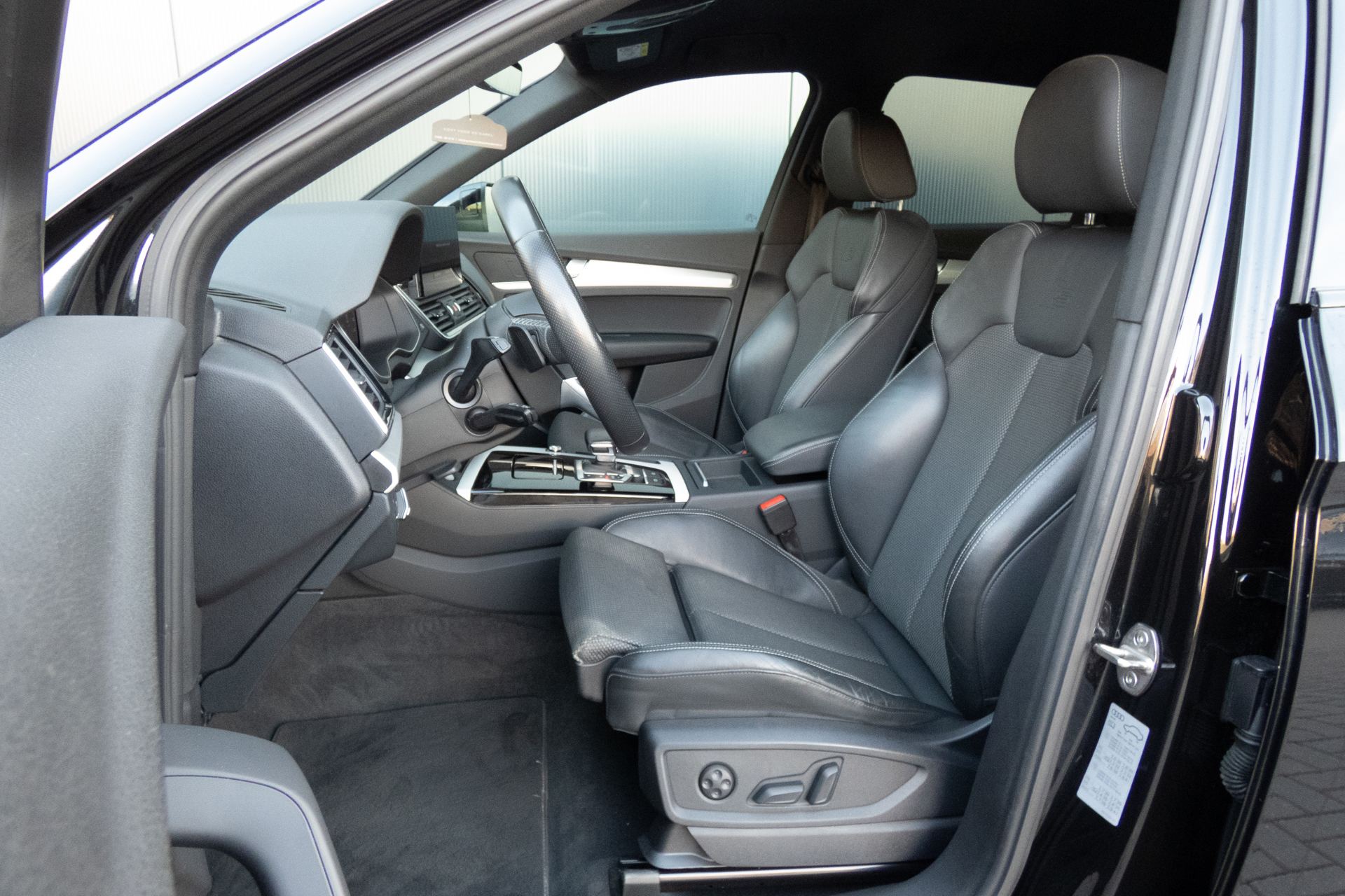 Foto van Audi Q5 55 TFSI E