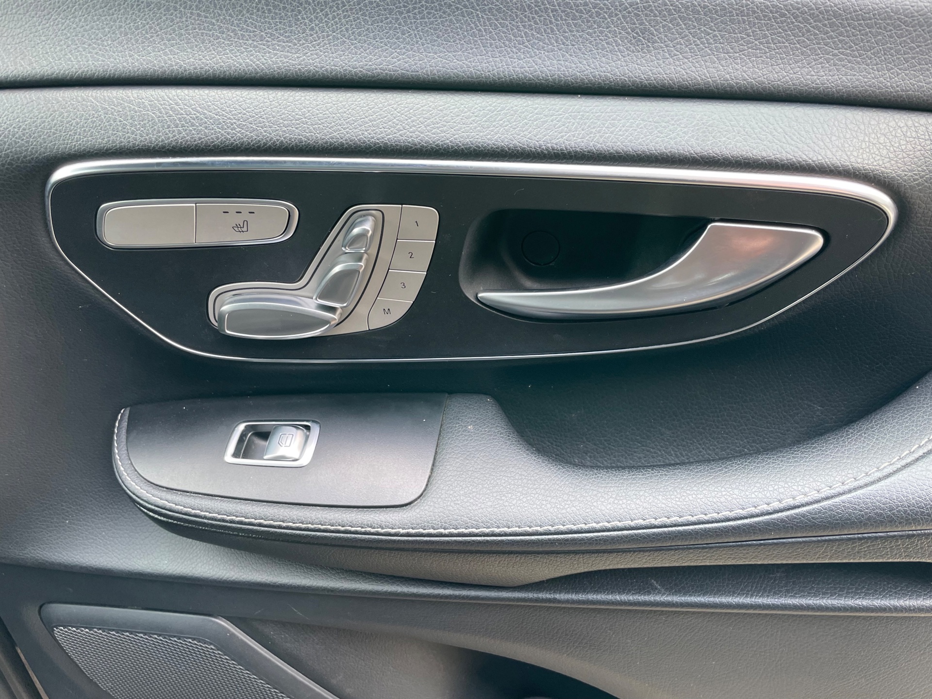 Foto van Mercedes-Benz V-klasse