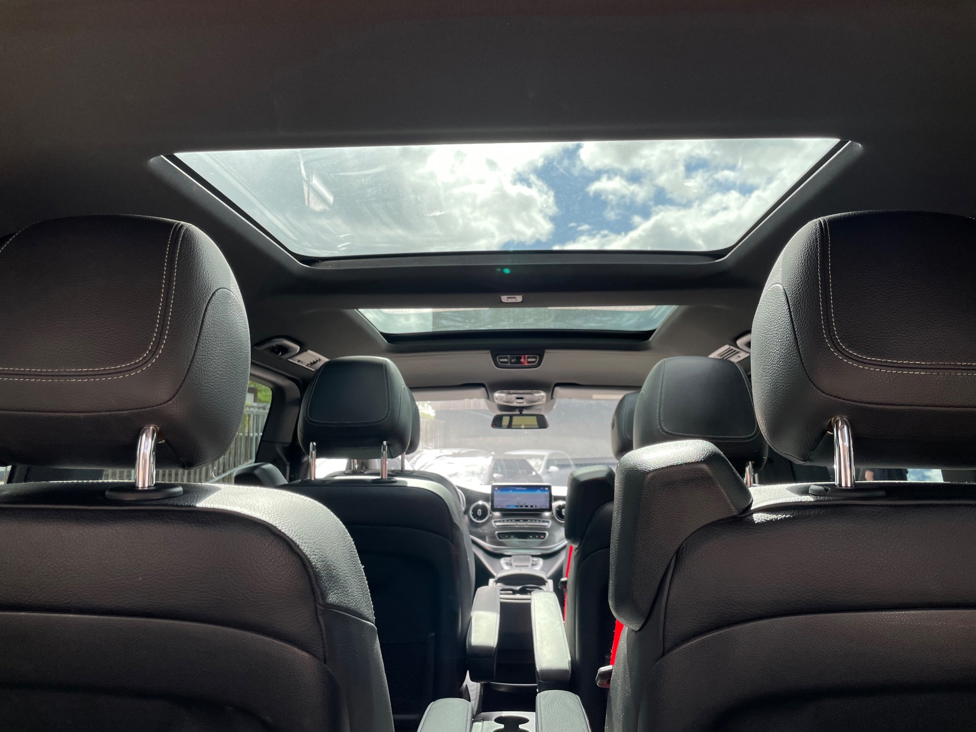 Foto van Mercedes-Benz V-klasse