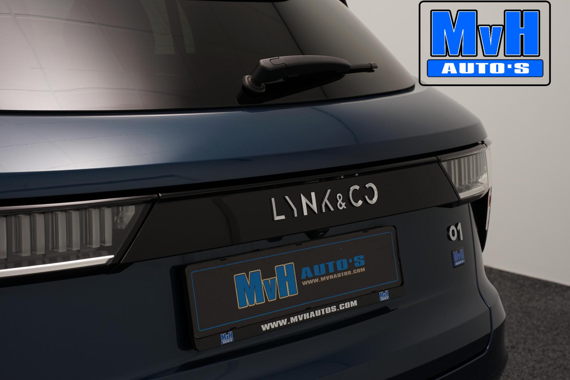 Foto van LYNK & Co 01