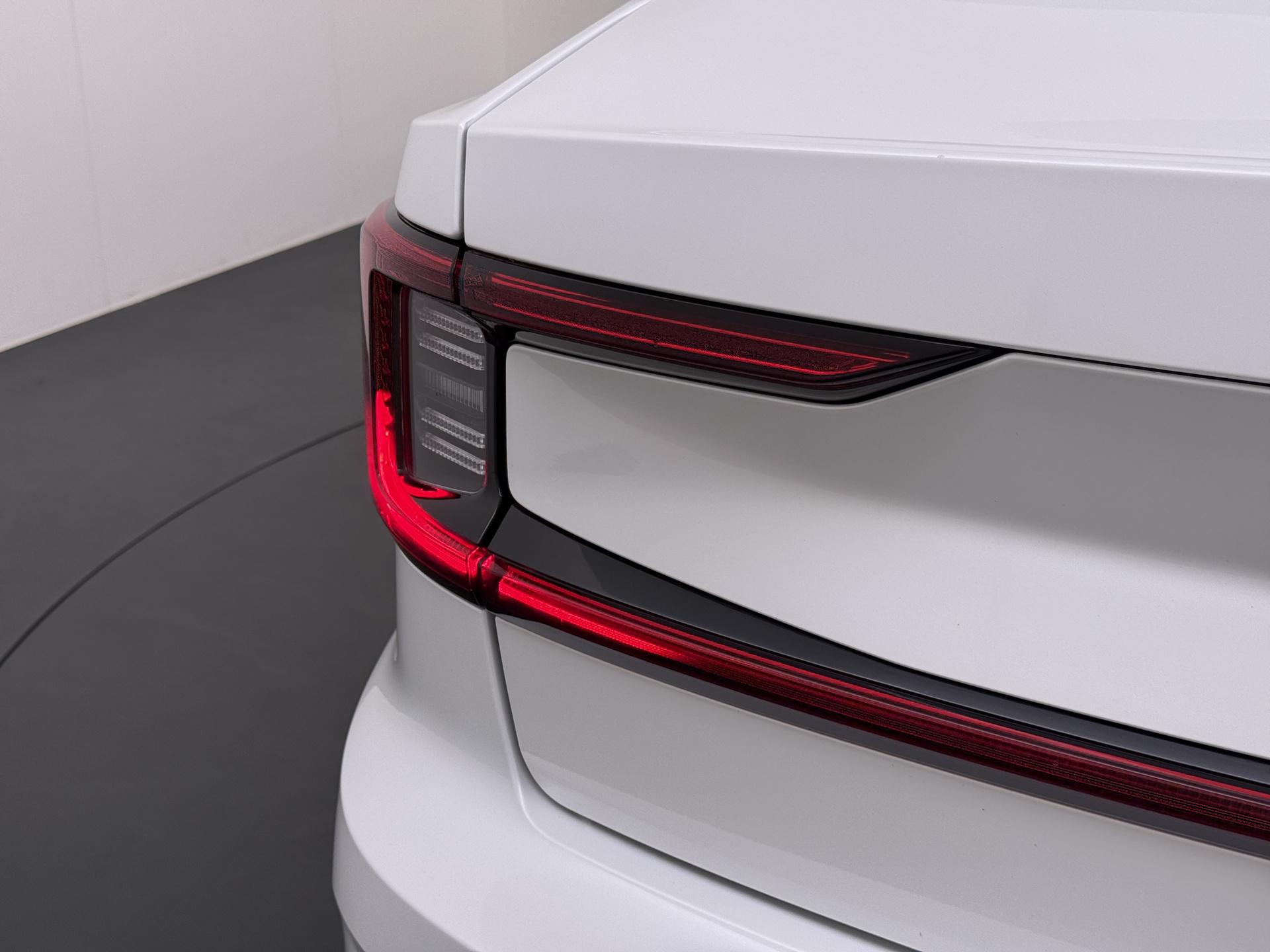 Foto van Polestar 2