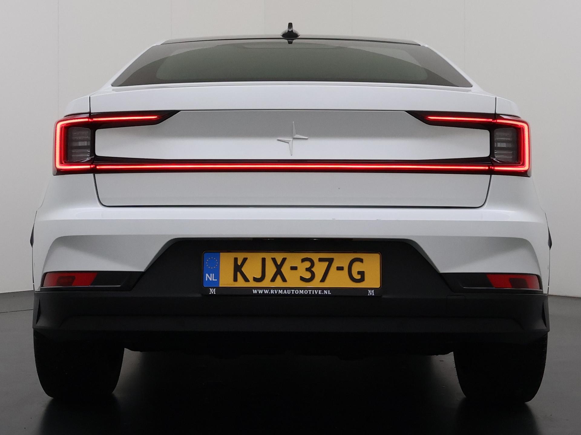 Foto van Polestar 2