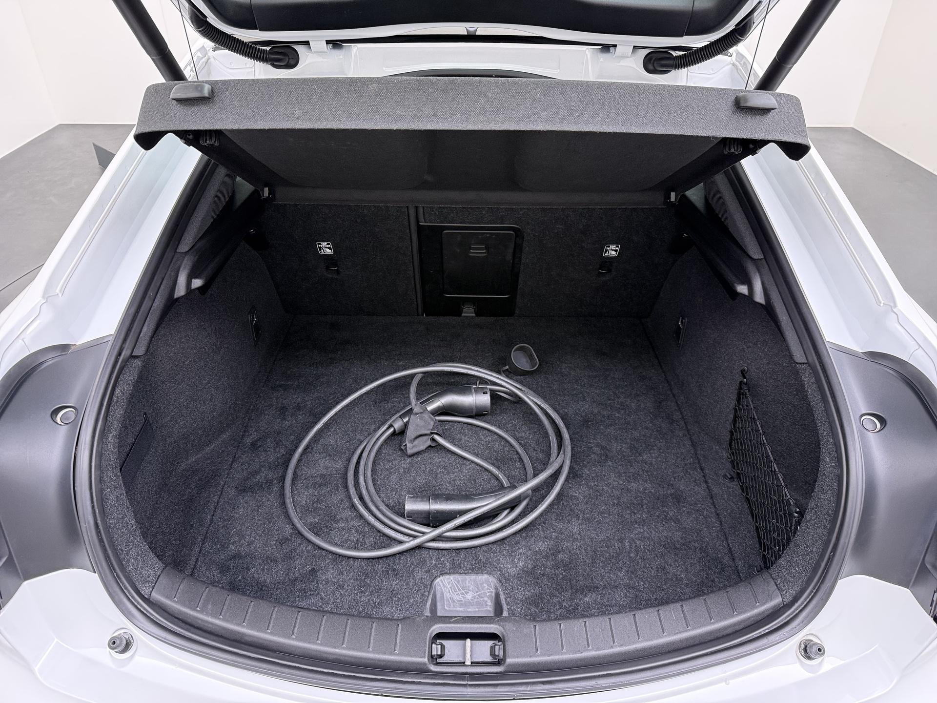 Foto van Polestar 2