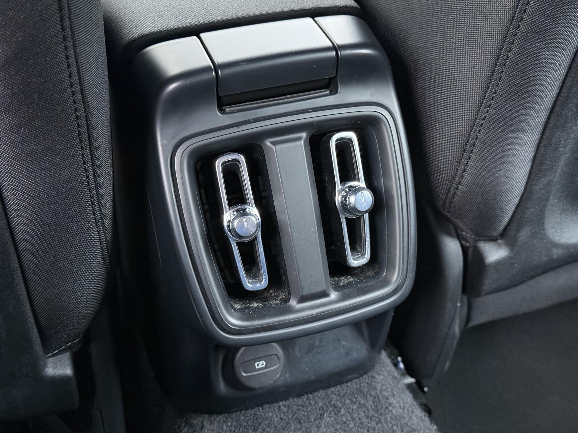 Foto van Polestar 2