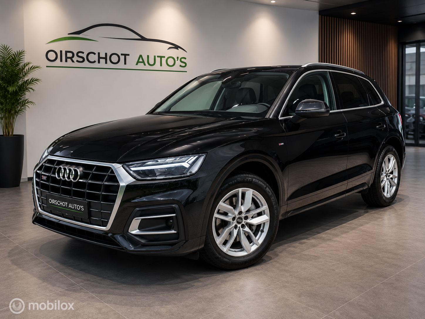 Audi Q5 50 TFSI E QUATTRO BJ 22 2022 - voorkant