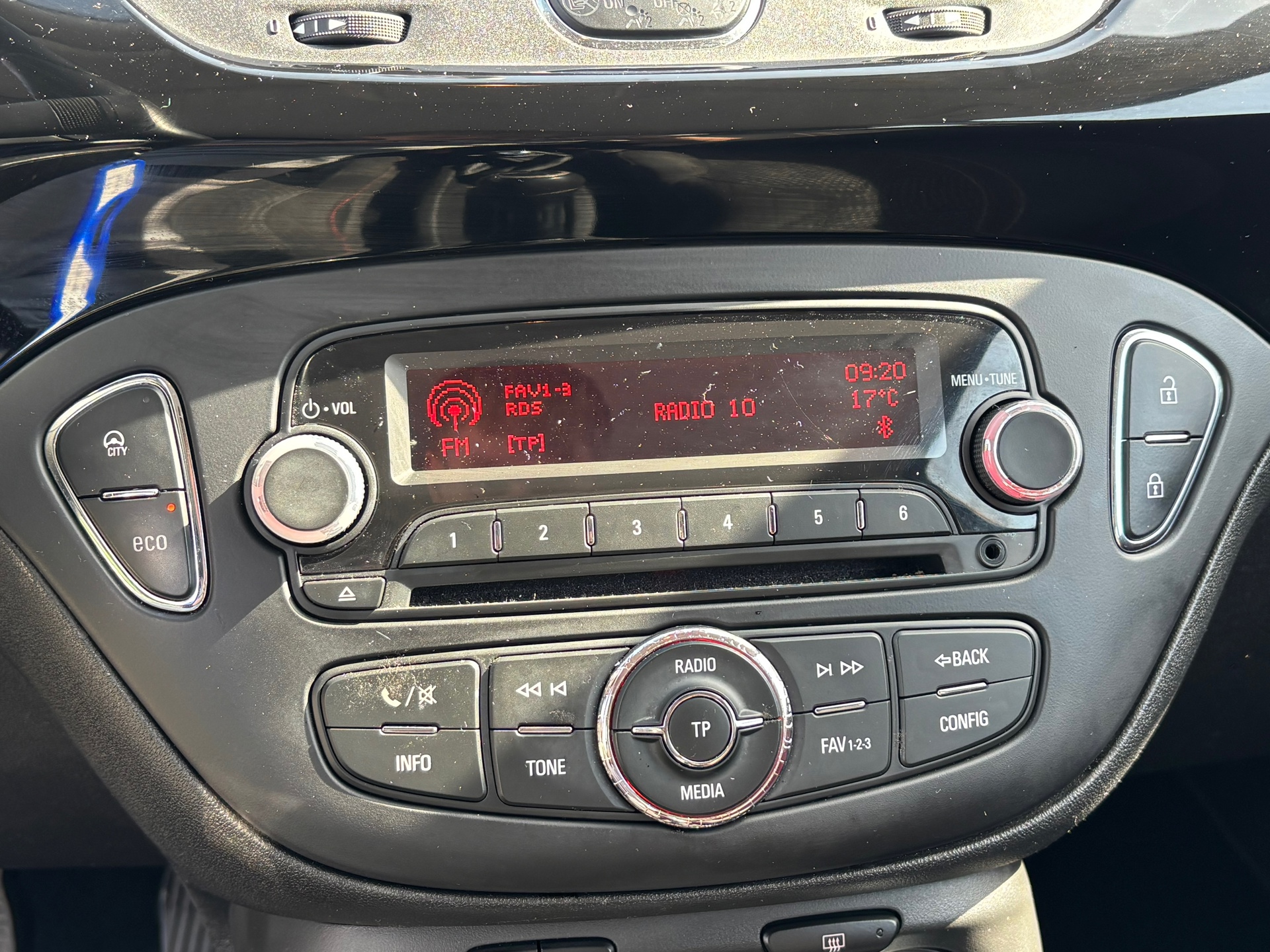 Foto van Opel Corsa-e