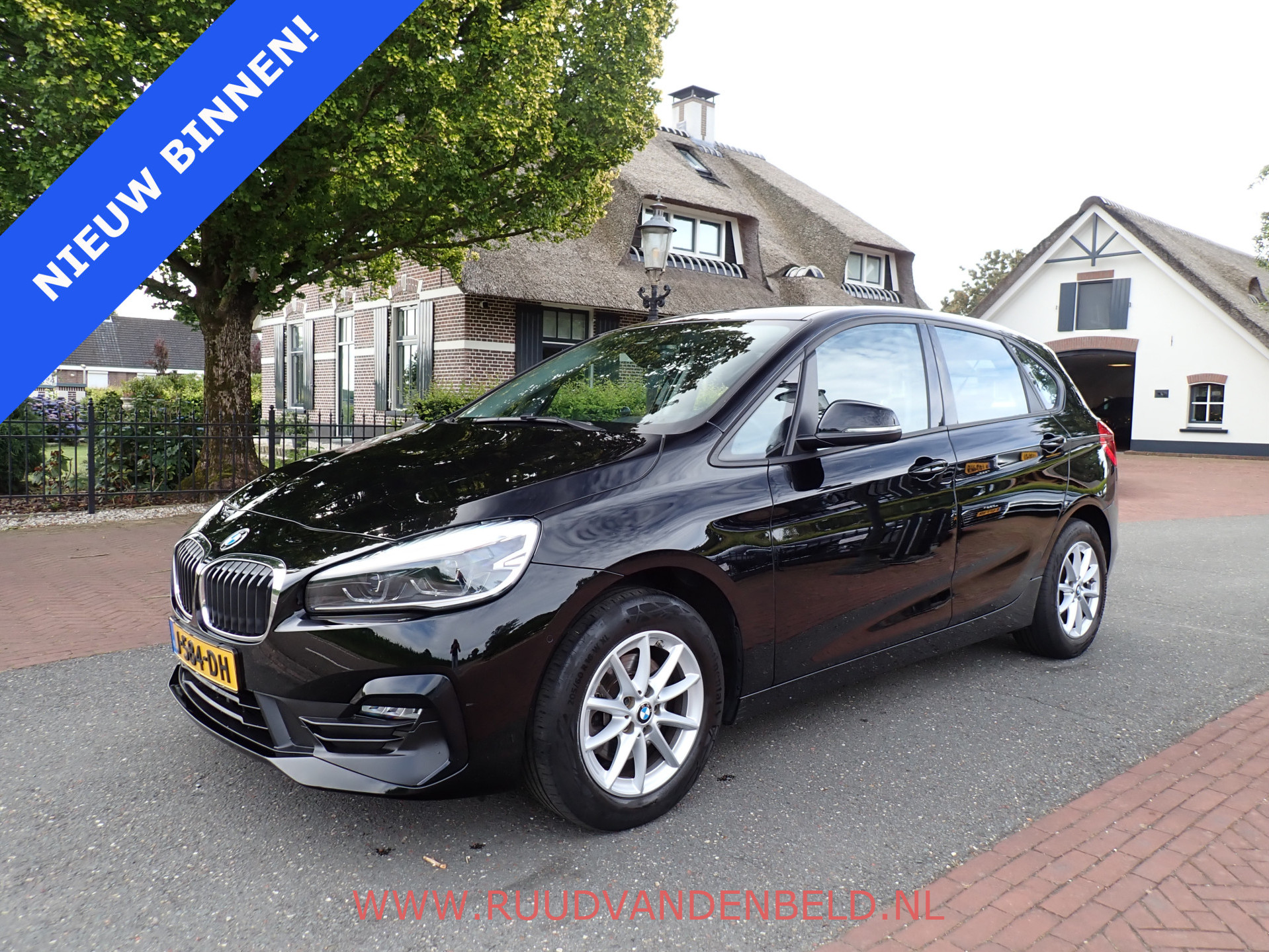 BMW 2 Serie 218i Executive Edition 2020 - voorkant