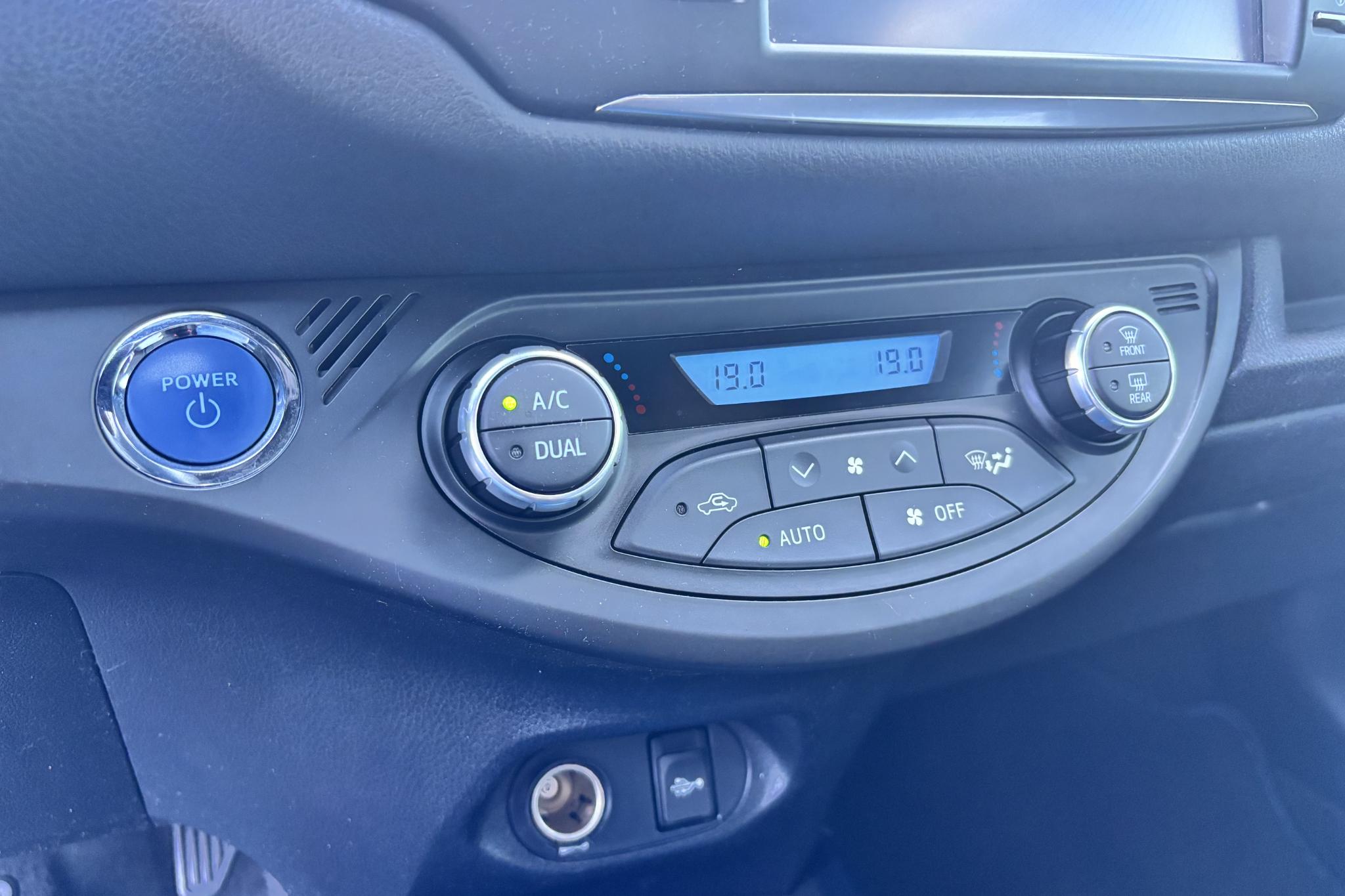 Foto van Toyota Toyota Yaris Hybrid