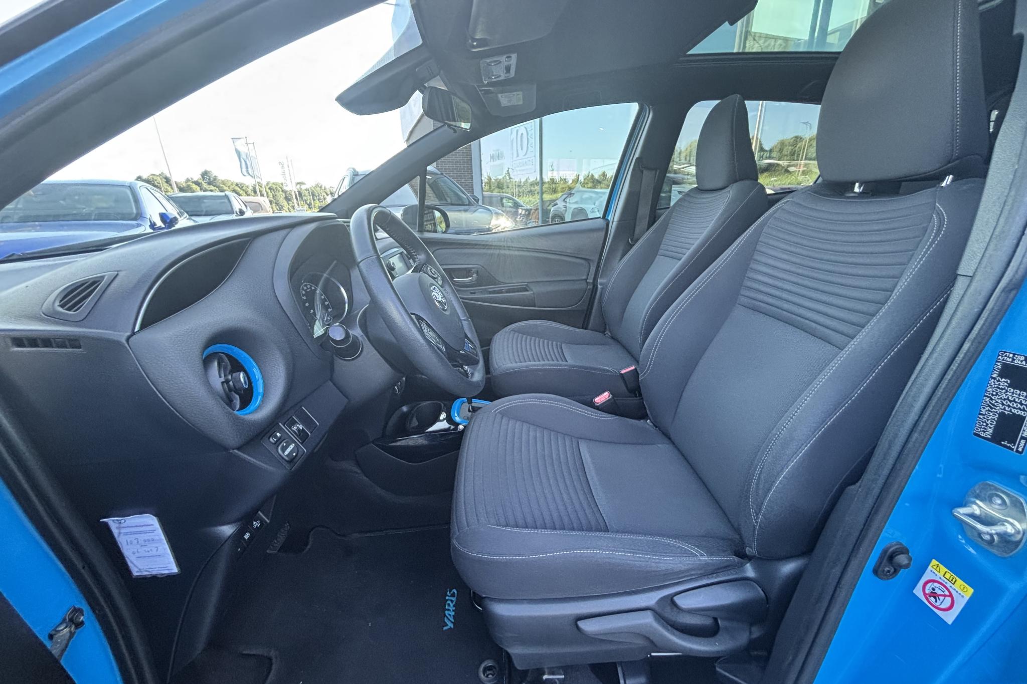 Foto van Toyota Toyota Yaris Hybrid