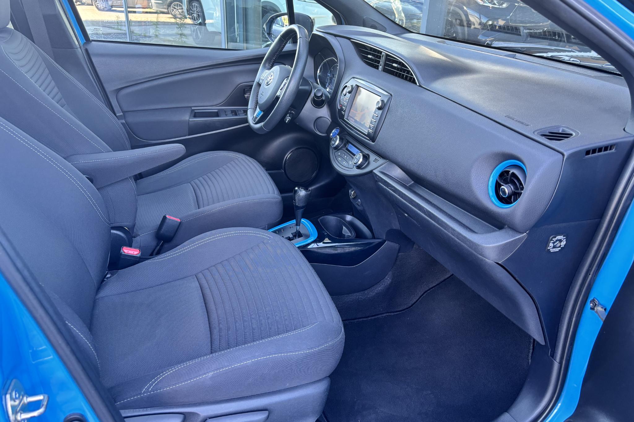 Foto van Toyota Toyota Yaris Hybrid