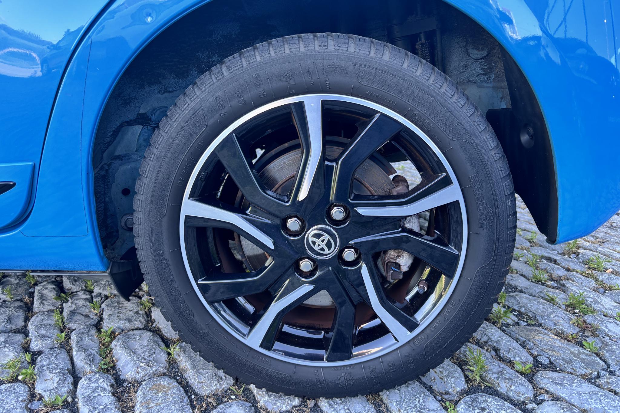 Foto van Toyota Toyota Yaris Hybrid