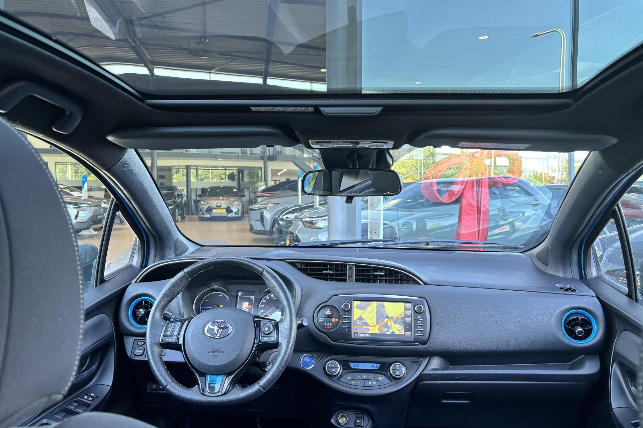 Foto van Toyota Toyota Yaris Hybrid